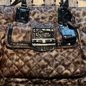 Guess XL Leopard Overnight Bag